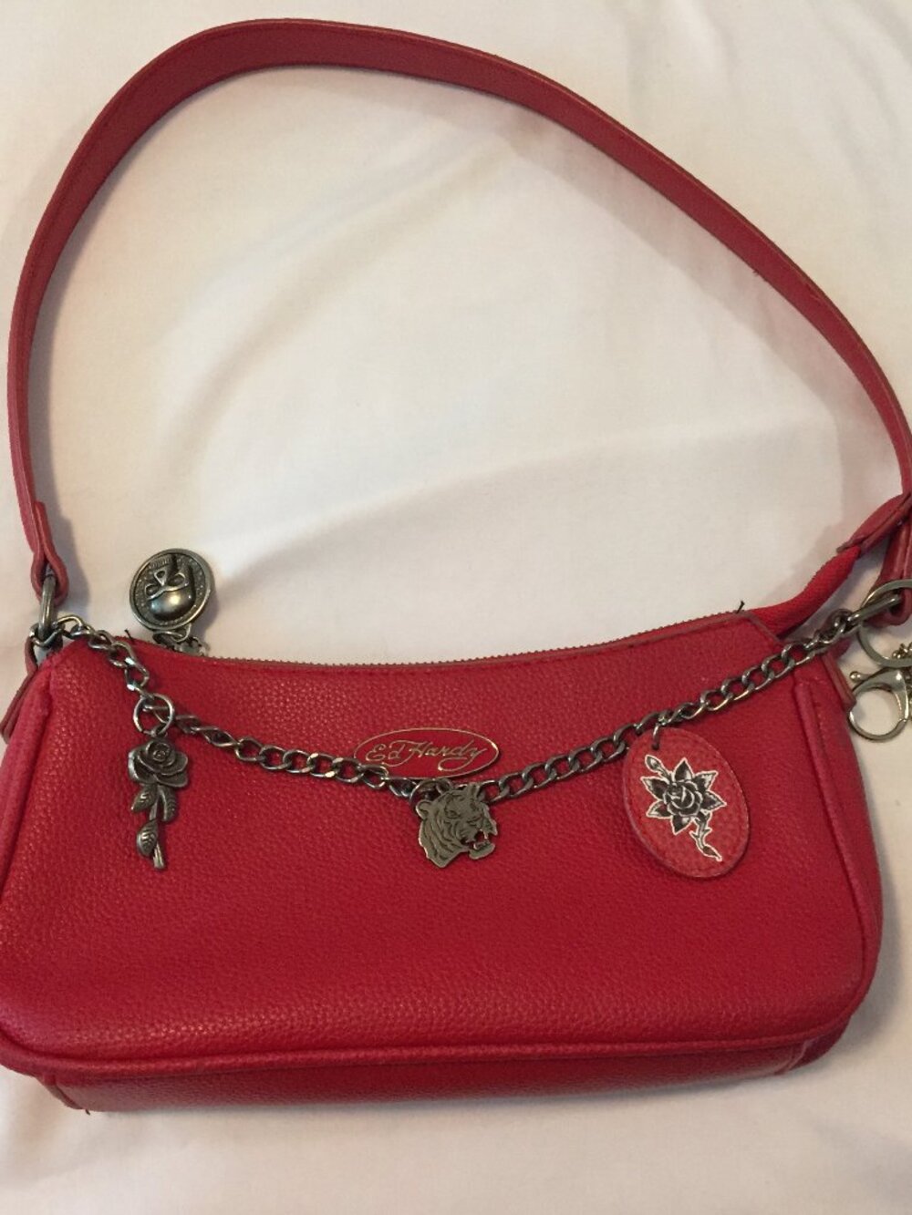 Ed Hardy Mini Shoulder Bag Red Pebbled Leather 6 Charms Tiger, Skull, Floral , S